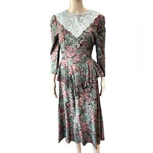 vtg POSITIVE INFLUENCE 80s Does 40s Peplum tapestry Tea Garden Dress Secretary